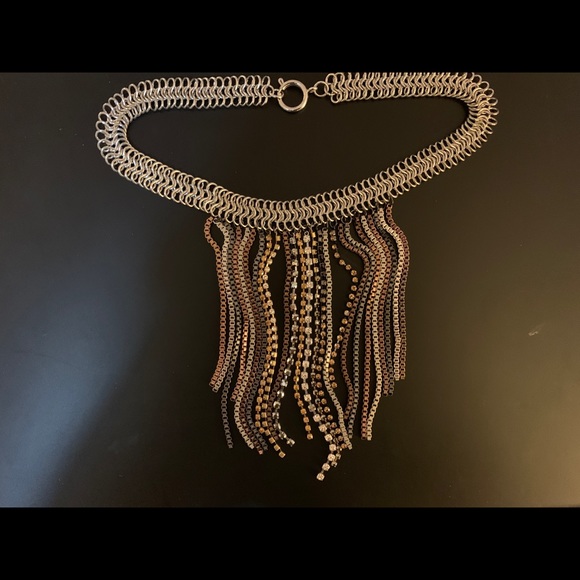 Fashion necklace with rhinestone strings - Picture 7 of 8